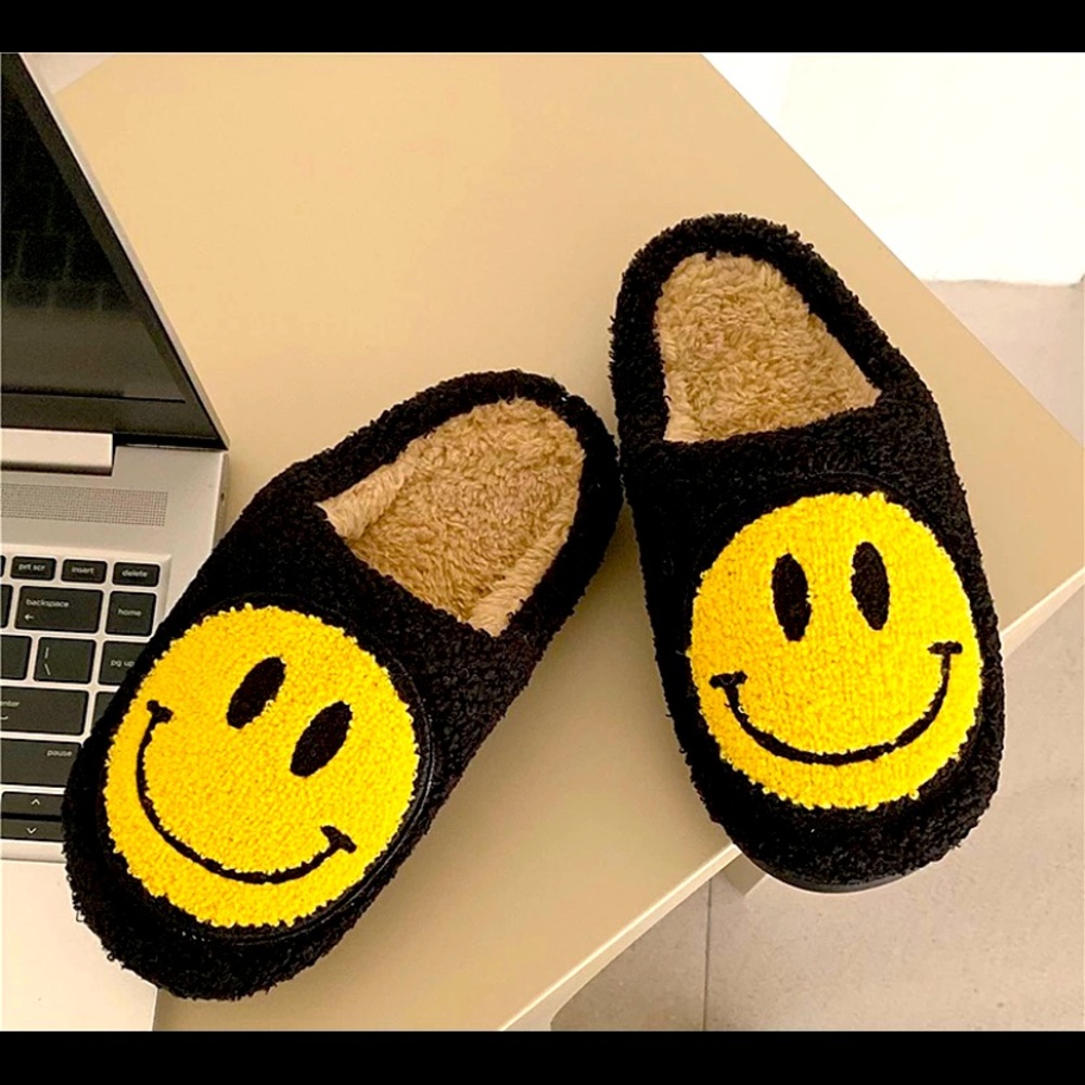 Smiley Face Slipper / Free Priority Shipping